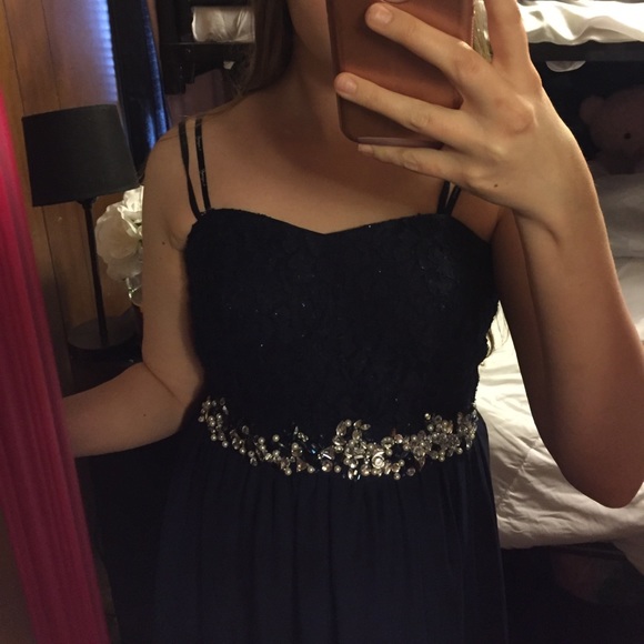 Prom dress - Picture 5 of 5